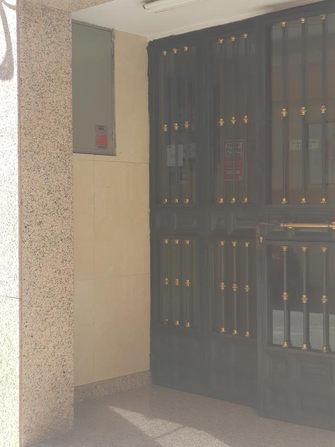 Hostal Puerta Bonita Vista Alegre Madrid Extérieur photo