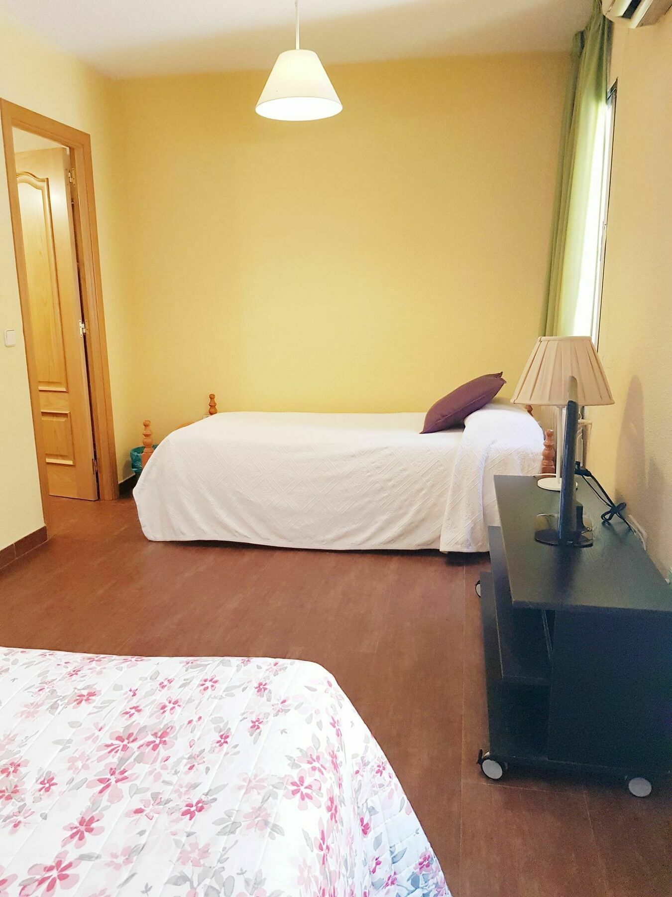 Hostal Puerta Bonita Vista Alegre Madrid Extérieur photo